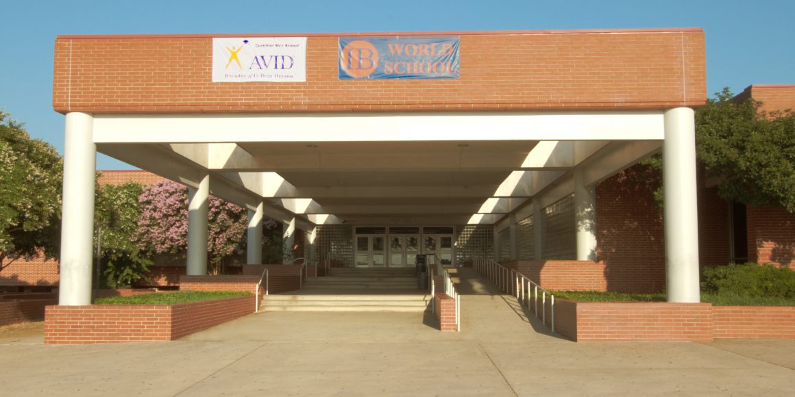 Bowie High School front entrance