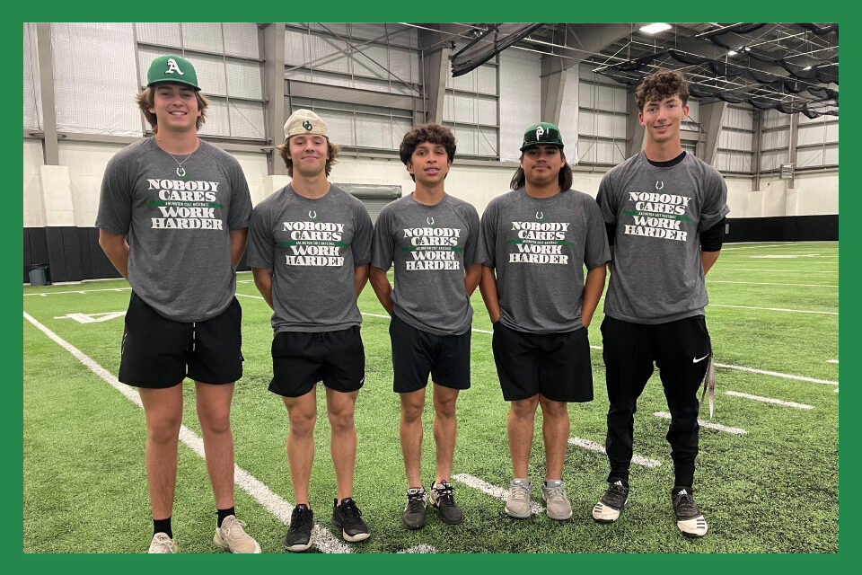 AHS-Baseball-Pays-Forward-Blog Arlington High School baseball team