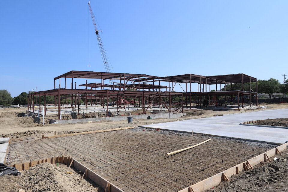 Berry vertical - blog Berry Elementary construction goes vertical