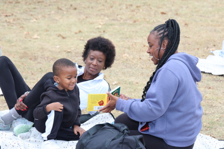 R7_14578 Get Out and P.L.A.Y. event - Toddler Time at Veterans Park